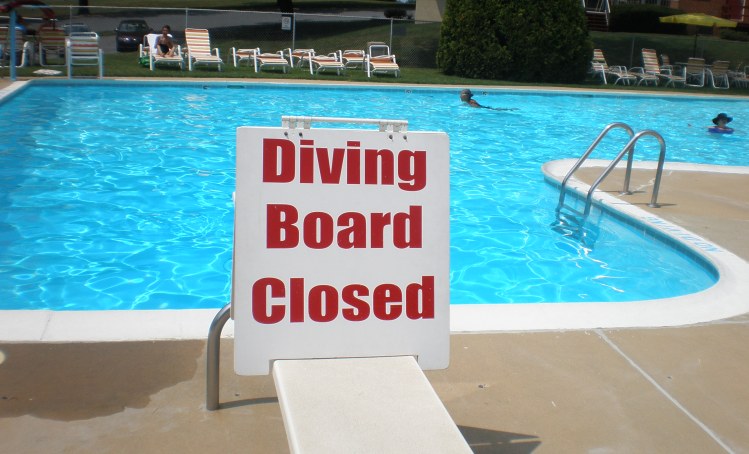 Pool with no diving sign