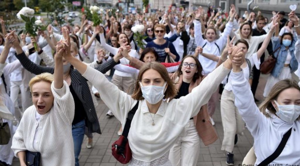Women demonstrating in Belarus